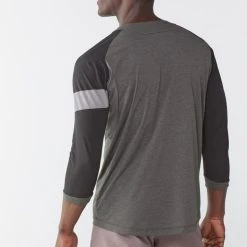 Rapha Trail 3/4-Sleeve Bike Jersey - Men's 8 Rapha Trail 3/4-Sleeve Bike Jersey - Men's -Cheap Spoke Trail Store 2ac77c50 dd86 4249 b5e7 f1ea088d996a