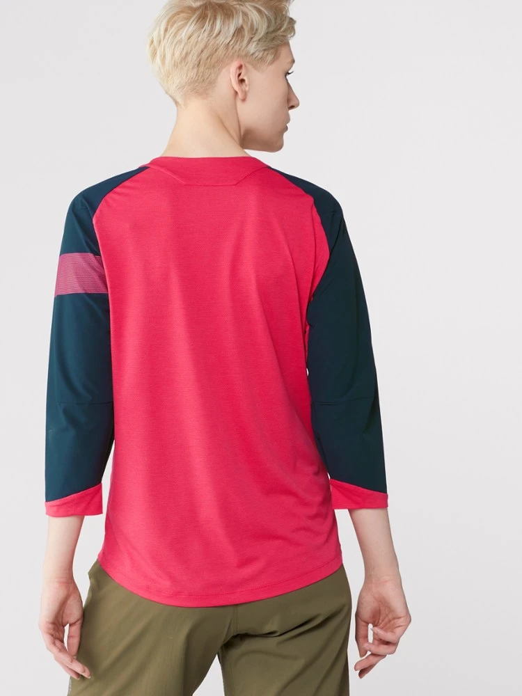 Rapha Trail 3/4-Sleeve Bike Jersey - Women's 3 Rapha Trail 3/4-Sleeve Bike Jersey - Women's - Image 3