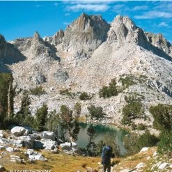 Wilderness Press Sierra South: Backcountry Trips in California's Sierra Nevada - 9th Edition