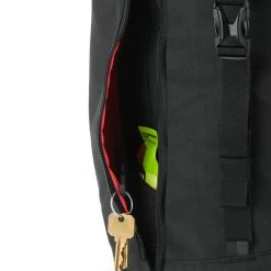 Rapha Backpack 30 L -Cheap Spoke Trail Store b32044e9 5350 4c61 9894 49f39ef3519f